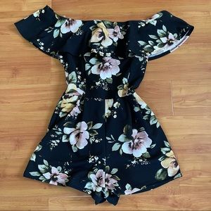 Black Floral Romper 🌸